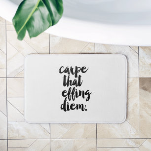 Carpe som ger ut diem citerar badmatt badrumsmatta