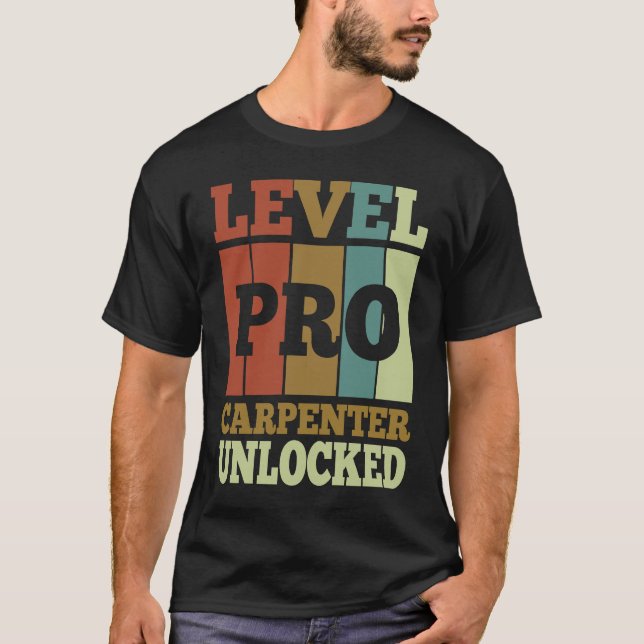 Carpenter Pro Unlocked Vintage Style Unique T Shirt (Framsida)