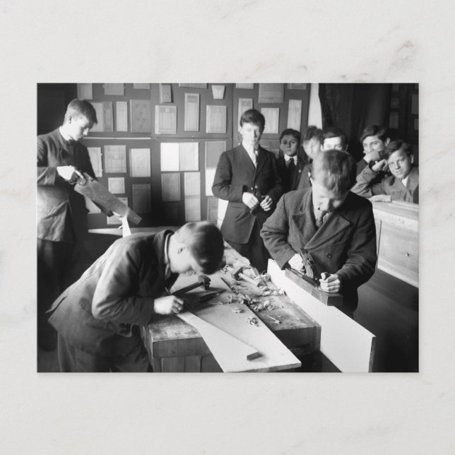 Carpenters in Training, tidigt 1900-talet Vykort (Framsida)