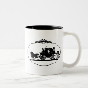 Carriage Ride with cupid Apparatur and Gifts Två-Tonad Mugg