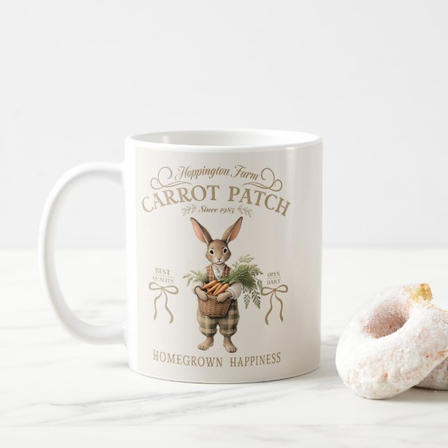 Carrot Patch Bunny Farmer Kaffemugg (Med munk)