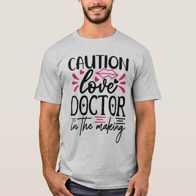 Carson, kärlek doktor i skapar t shirt (Framsida)