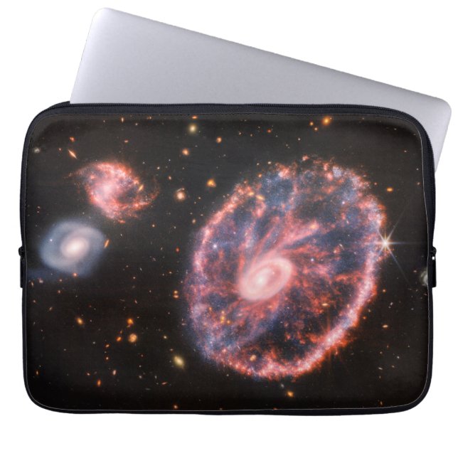 Carthjulet Galaxy och dess assistent Galaxies. Laptop Fodral (Framsidan)