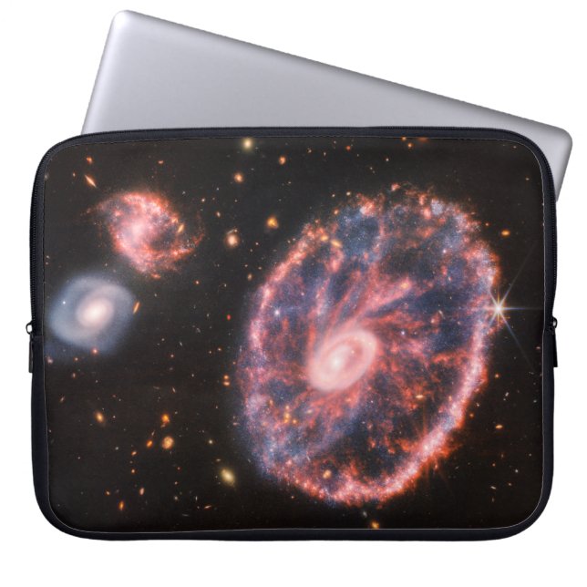 CartWheel Galaxy, James Webb Space Telescope Laptop Fodral (Framsidan)