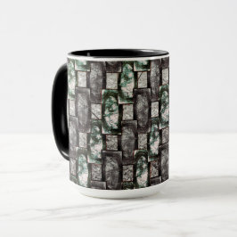 Carved and nedfläckad grönt grått rektangulärt bie mugg