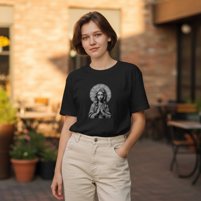 Carved Devotion  Wooden Mary T Shirt (Skapare uppladdad)