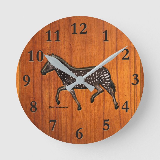 Carved Polka Dot Zebra Round Clock Rund Klocka (Framsida)