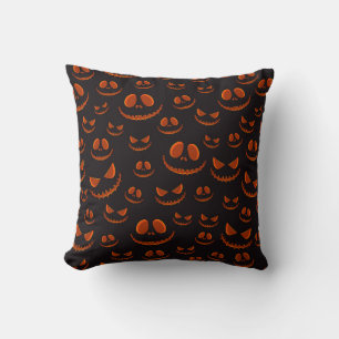 Carved Pumpkin Ögon och Evil Smile - Halloween Kudde