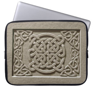Carved Stone Struktur Celtic Knots Laptop sleeve