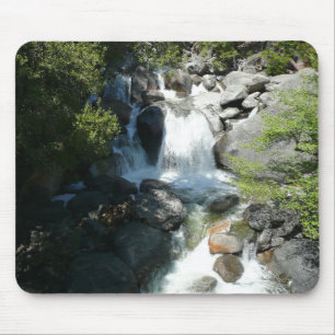 Cascade Falls i Yosemite National Park Musmatta