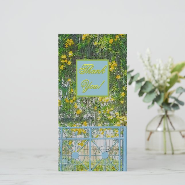 CASCADING GULA BLOMMOR OCH BABY-BLUE GRIND TACK KORT (Stående Fram)