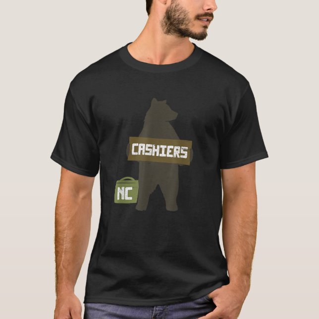 Cashiers North Carolina NC Cute Hitchhiking Bear T T Shirt (Framsida)