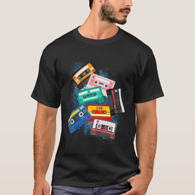 Cassette Tapes Mixtapes 1980s Radio Music Graphic  T Shirt (Framsida)