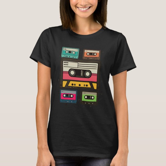 Cassette Tapes Mixtapes 1980s Radio Music Graphic  T Shirt (Framsida)