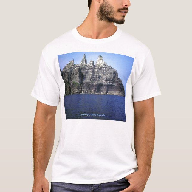 Castle Cape on Alaska-Peninsulan Tee Shirt (Framsida)