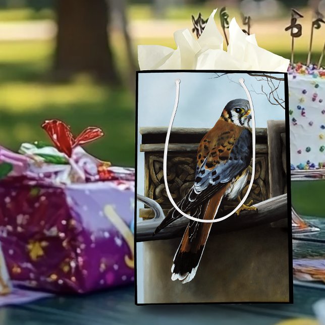 Castle Celtic Kestrel Bird (Skapare uppladdad)