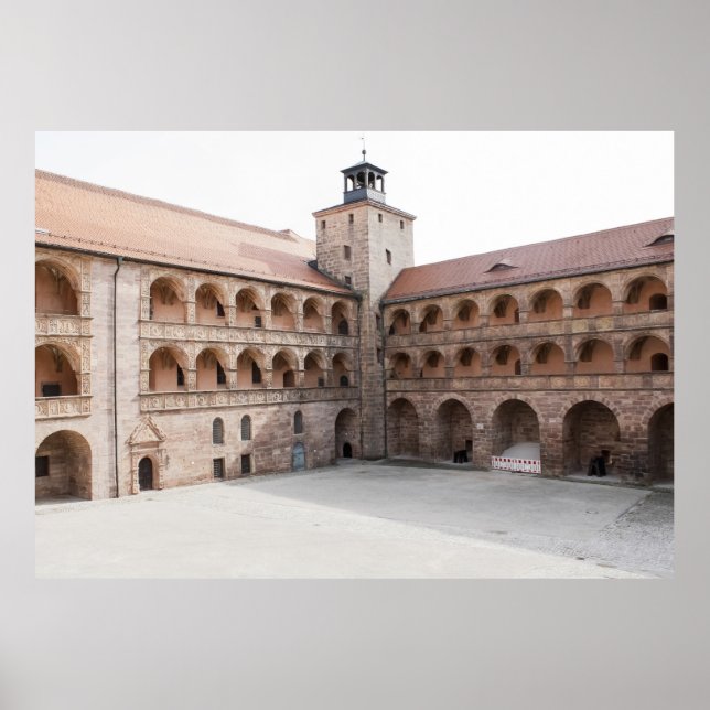 Castle Courtyard Poster (Framsidan)