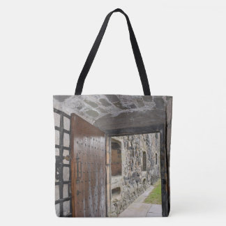 Castle Door Tote Tygkasse