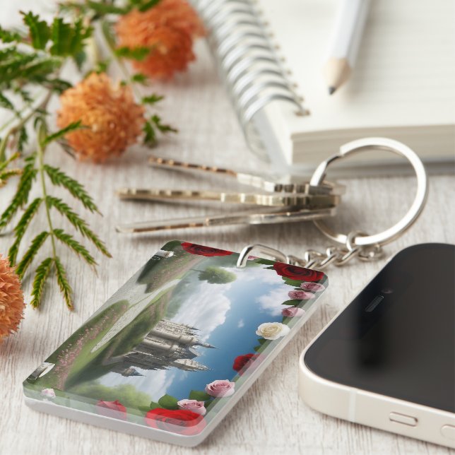 Castle genom Wonderland Portal (Högra Framsidan)