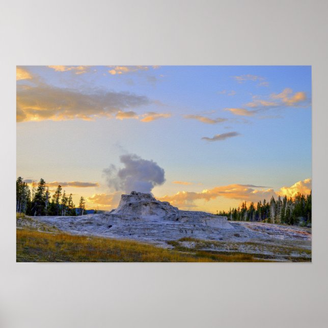 Castle Geyser vid solnedgång, Yellowstone National Poster (Framsidan)