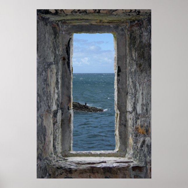 Castle Window med Ocean View Poster (Framsidan)