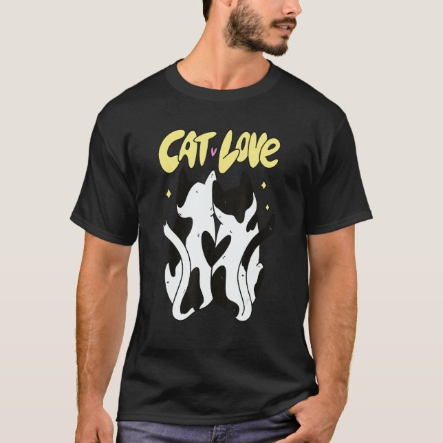 Cat Couple Cuddling Love Cats T Shirt (Framsida)