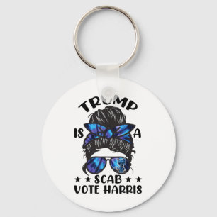 Cat Dam Messy Bun Funny Trump är en Staxi Vote Ha Nyckelring