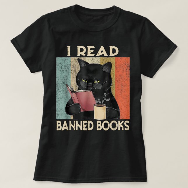 Cat I Read Banned Books Funny Bookworms Reading Bo T Shirt (Design framsida)
