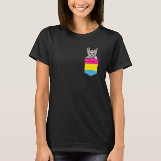Cat In Pocket Pansexual Pride LGBT-Q Flag Funny Ki T Shirt (Framsida)