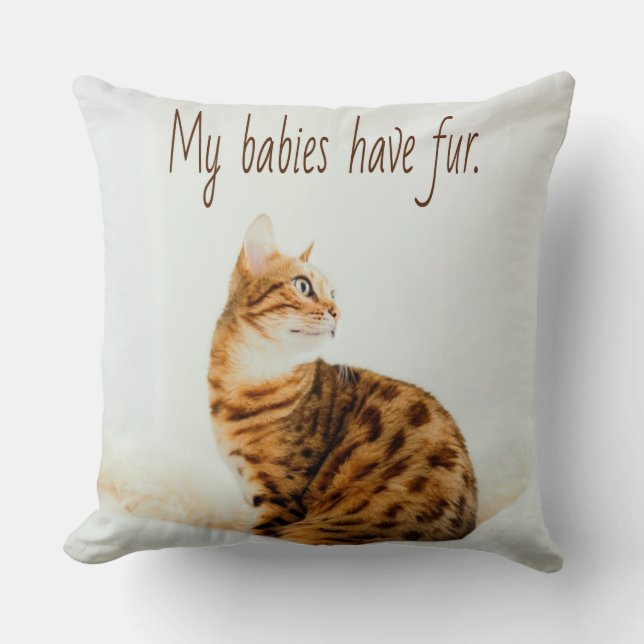 Cat Lover, Cute Kitten Meme, Mitt spädbarn har Päl Kudde (Framsida)