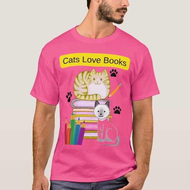 Cat Loves Books T Shirt (Framsida)