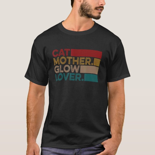 Cat Mor Glow Skin Esthetician Skincare T Shirt (Framsida)
