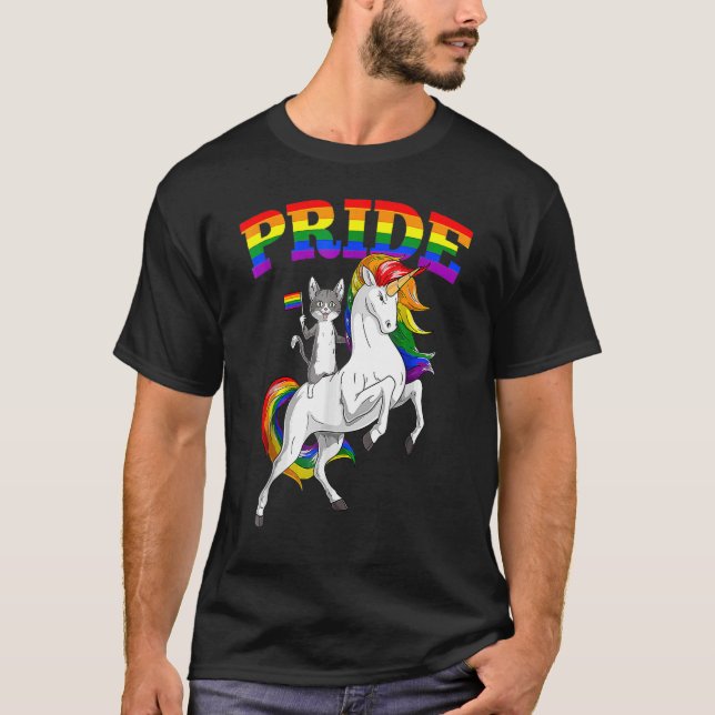 Cat Riding Unicorn Gay Pride Rainbow Lgbtq T Shirt (Framsida)