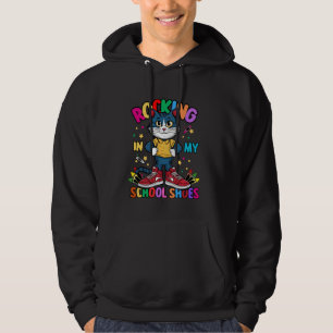 Cat Rocking in my School Shony, en fin återgång ti Hoodie