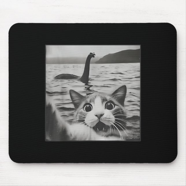 Cat Selfie med Loch Ness Monster Funny Cats Manar  Musmatta (Framsidan)