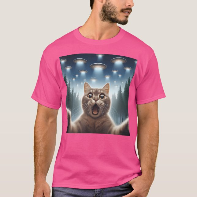 Cat Selfie med Ufo Alien Funny Surprisad Cat Ufo T Shirt (Framsida)