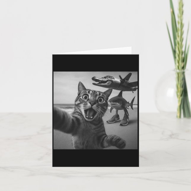 Cat Selfie Shark Crocodile Italian Brainrot Meme M Kort (Framsida)