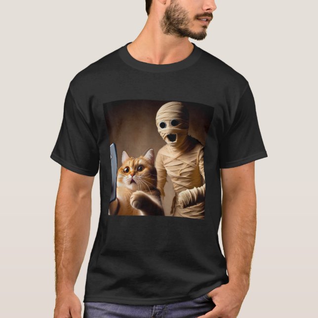Cat Selfie Shirt Scary Mummy Funny Meme Creepy Hal T (Framsida)
