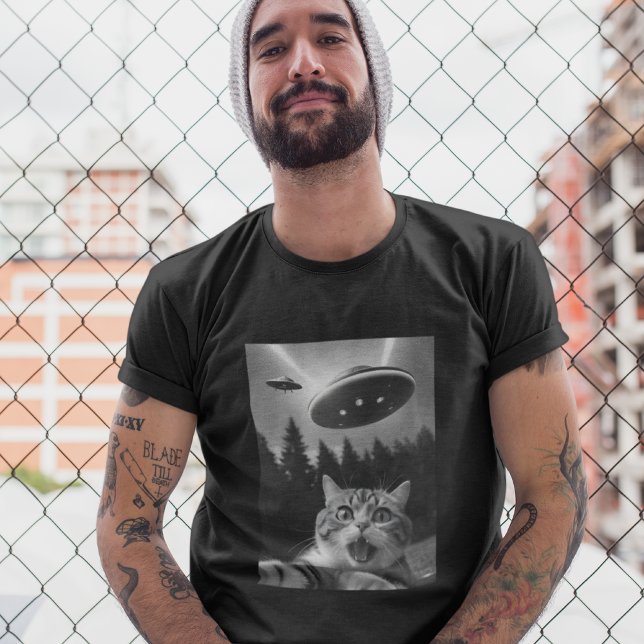 Cat Selfie UFO Tee Funny Alien Abduction Shirt (Skapare uppladdad)