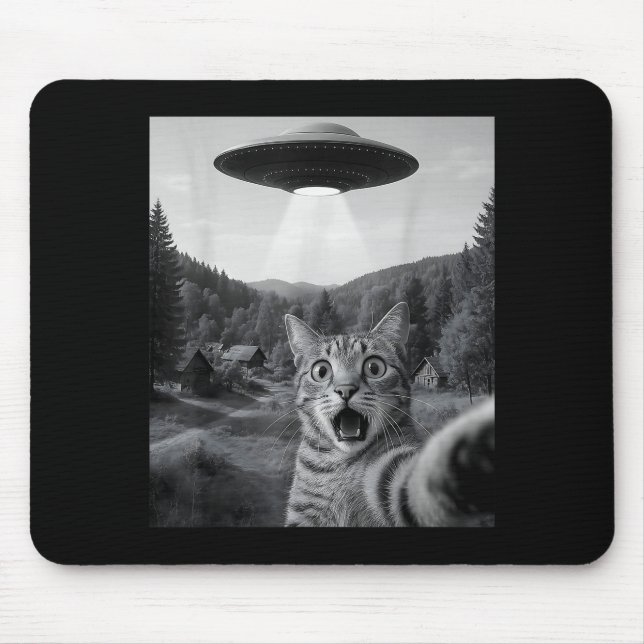Cat Selfie With Alien Ufo Funny Cat Funny Ed Cat  Musmatta (Framsidan)