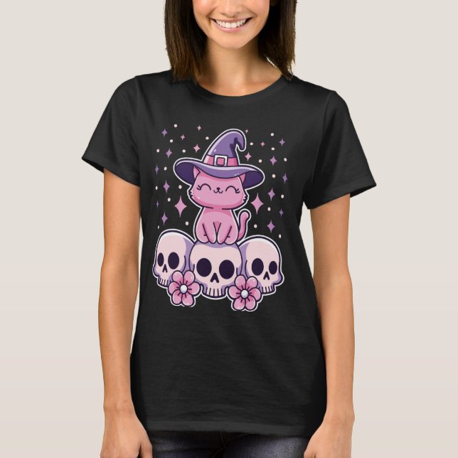Cat Sitta på Döskallar Cute Creepy Pastel Goth Wit T Shirt (Framsida)