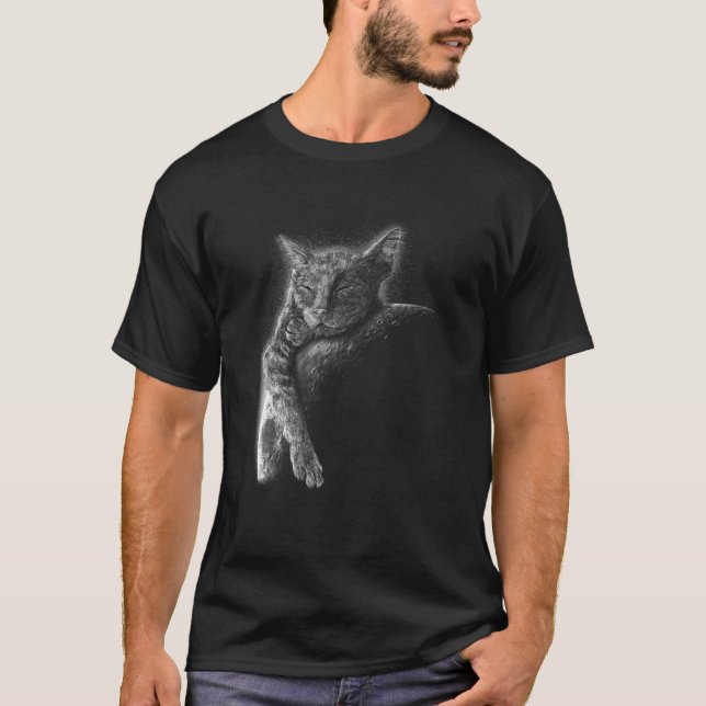 Cat Sleeping on the Moon Sleeping Moon Cat Sleepin T Shirt (Framsida)