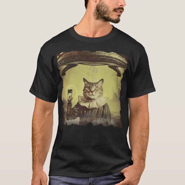 Cat Ufo Selfie Invasion T Shirt (Framsida)