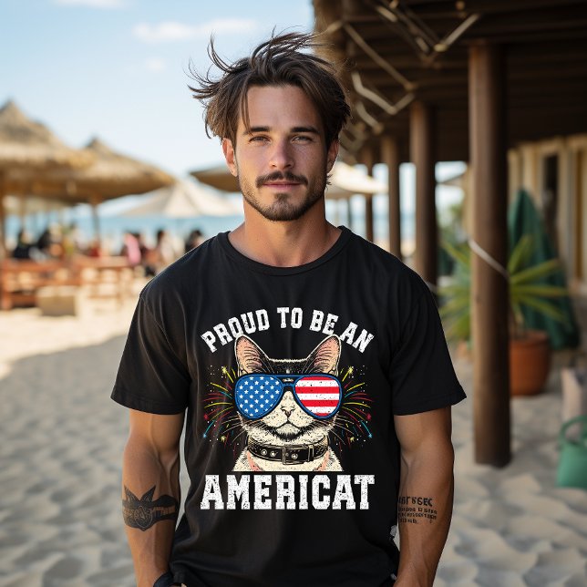 Cat US Flagga Sunglass stolt över att vara Amerika T Shirt (Skapare uppladdad)