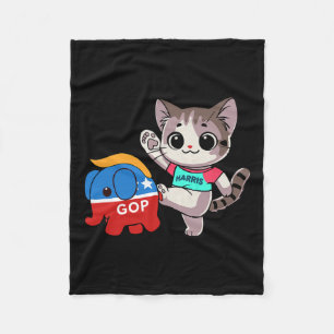 Cat Vs. Gop Elephant - Kamala Harris - Anti Trump Fleecefilt