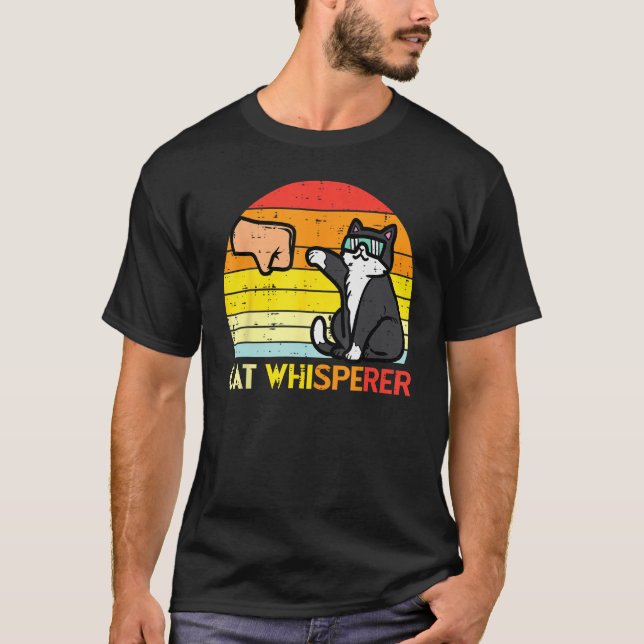 Cat Whisperer Man Paw Fist Bump Sunset Retro Men W T Shirt (Framsida)