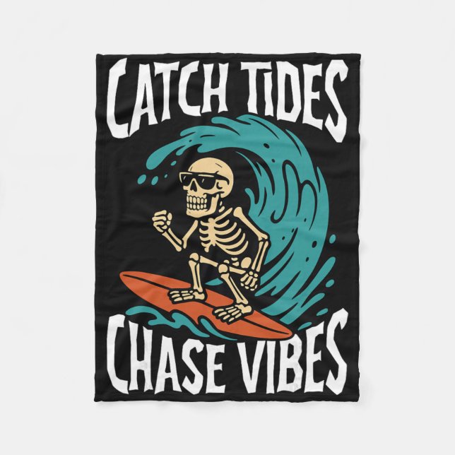 Catch Tides Chase Vibes Skeleton Surfer Beach  Fleecefilt (Framsidan)