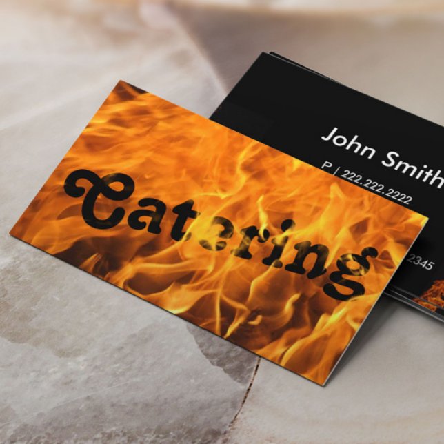 Catering för kreativ Burning Fire Typography Visitkort (Skapare uppladdad)