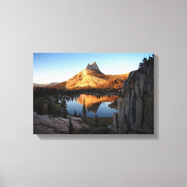 Cathedral Peak Sunset - John Muir Trail - Yosemite Canvastryck (Framsida)