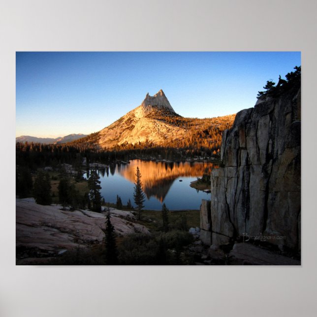 Cathedral Peak Sunset - John Muir Trail - Yosemite Poster (Framsidan)